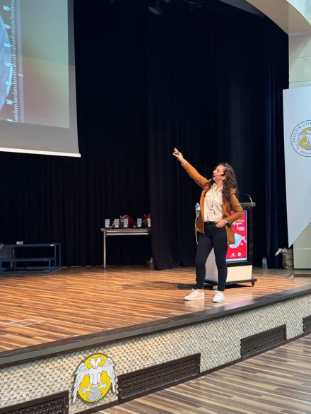 Genç diş hekimleri, 3. Ulusal Öğrenci Kongresi’nde bir araya geldi